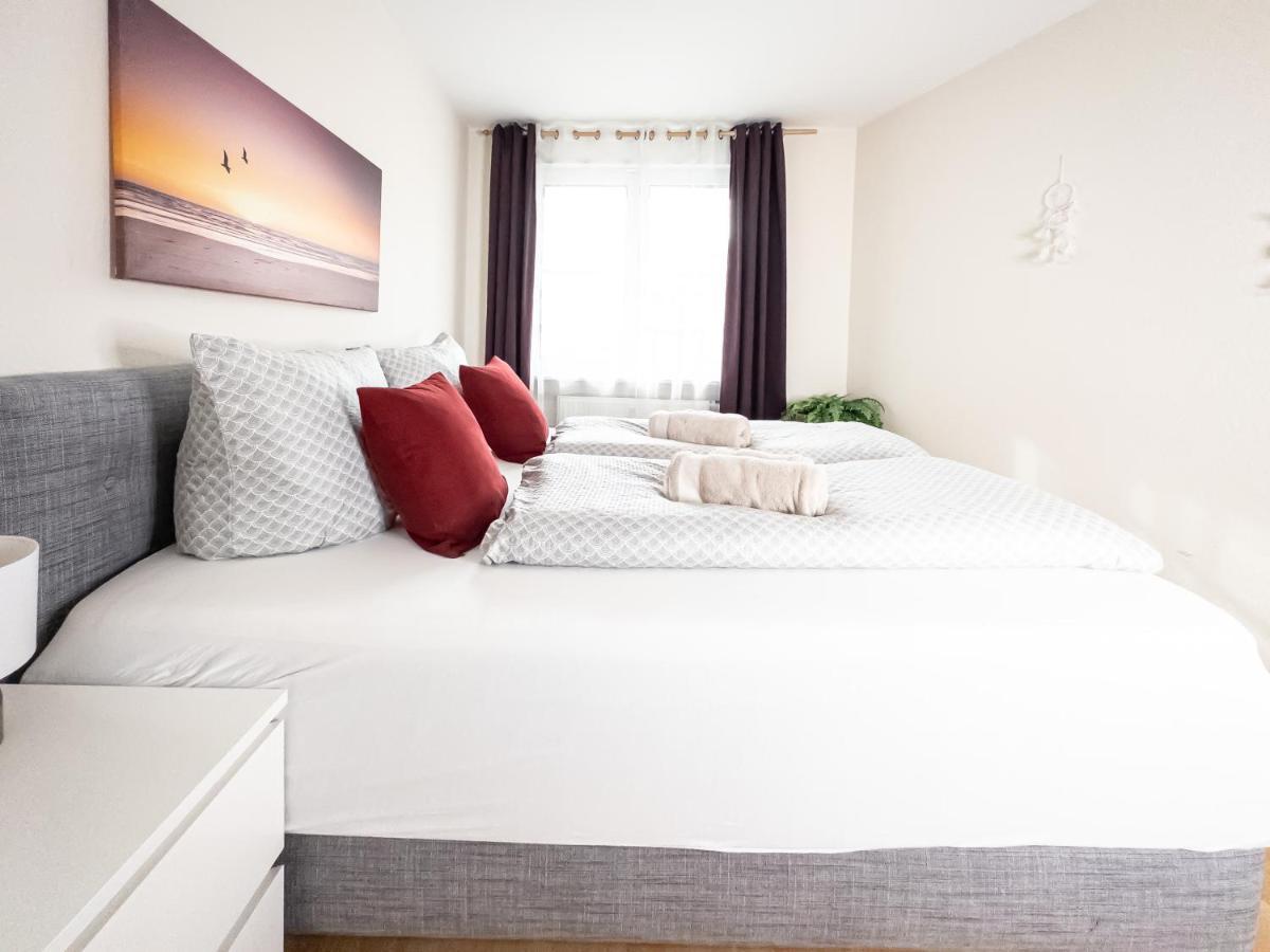 Ambiente-Wohnung - Zentrum Und Park In 5 Minuten Zu Fuss - Parkplatz - Netflix Leipzig Luaran gambar