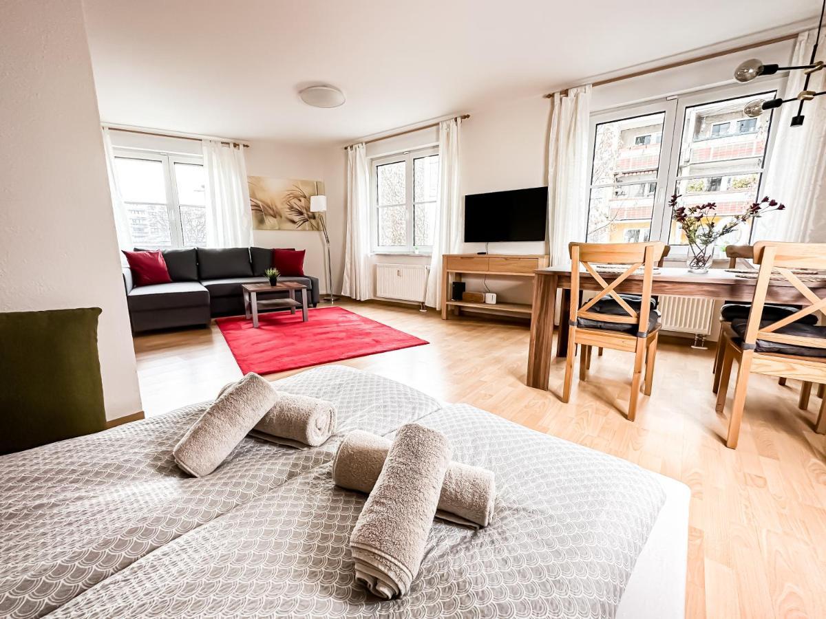 Ambiente-Wohnung - Zentrum Und Park In 5 Minuten Zu Fuss - Parkplatz - Netflix Leipzig Luaran gambar